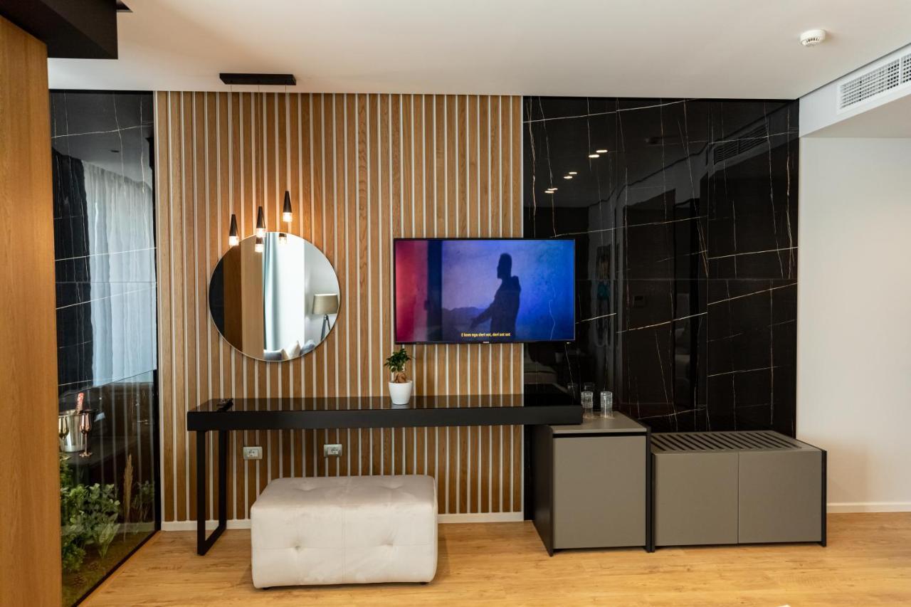 Ames Hotel & Spa Vlorë 외부 사진