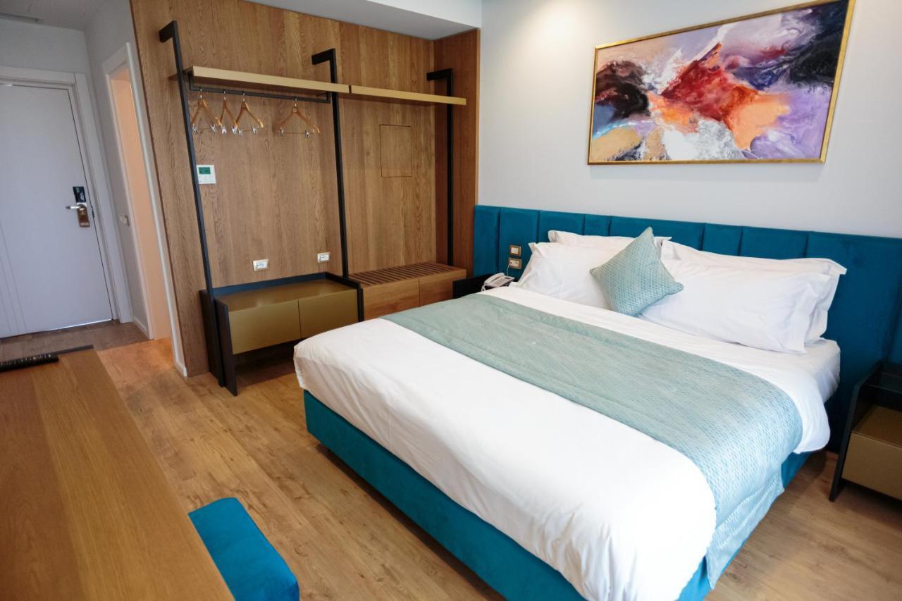 Ames Hotel & Spa Vlorë 외부 사진