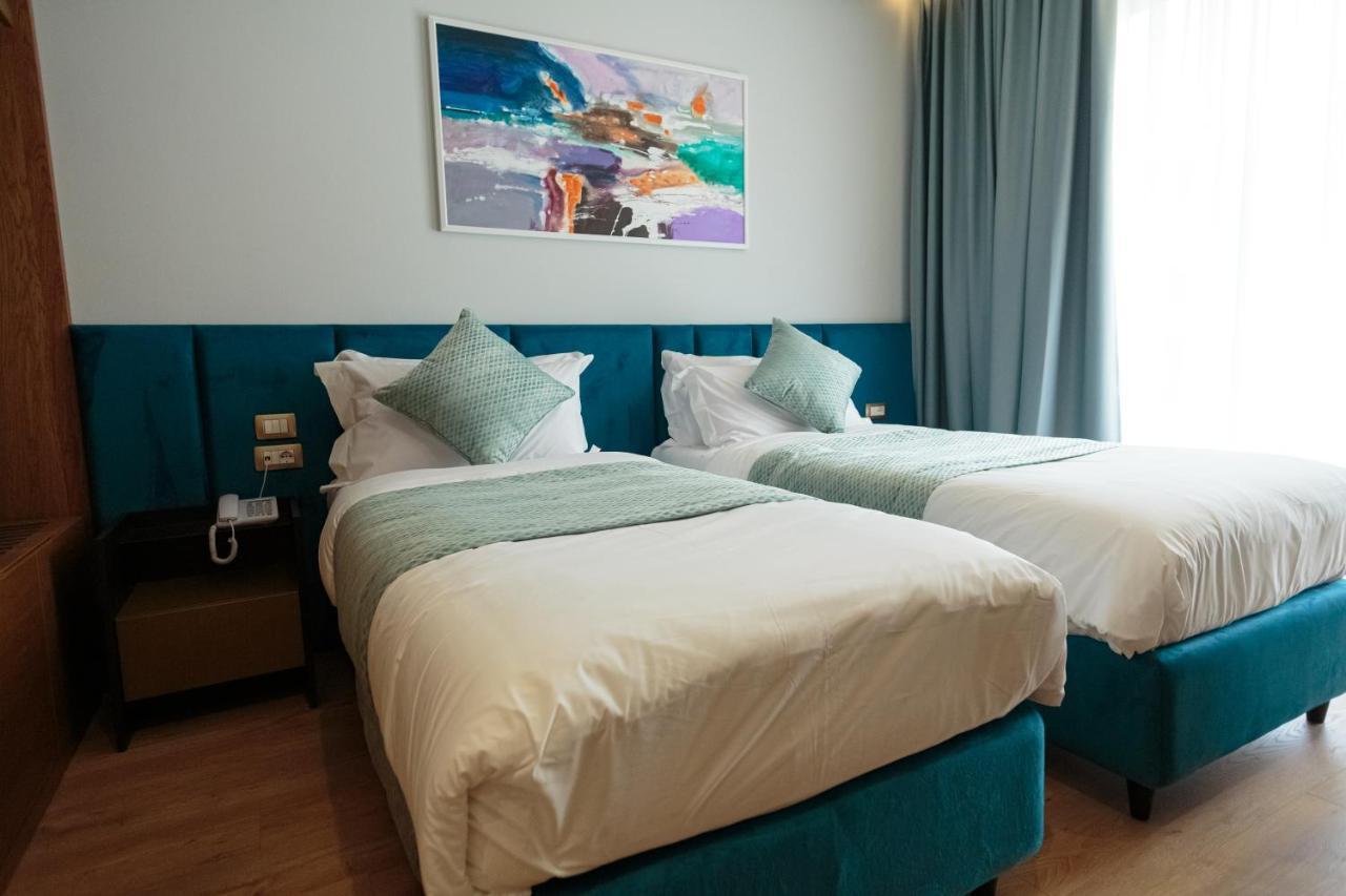 Ames Hotel & Spa Vlorë 외부 사진
